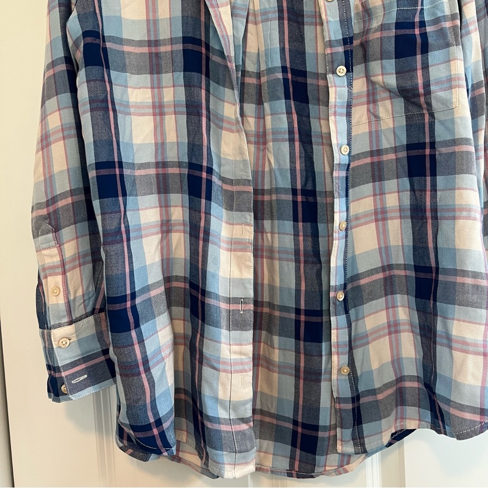 TREASURE & BOND Boyfriend Button down - Picture 3 of 9